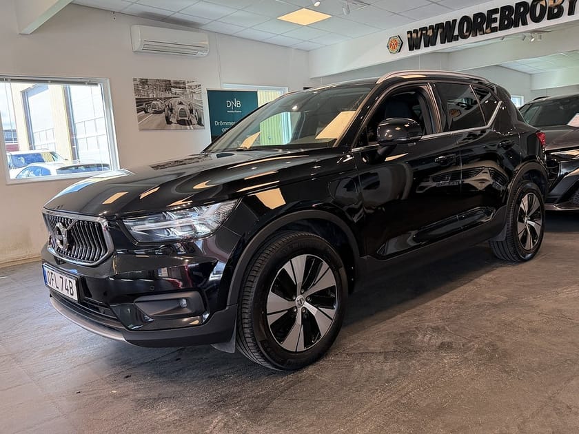 Bild 2 av Volvo XC40 Recharge T4 Inscription Exp Pilot assist H/K Blis Gps