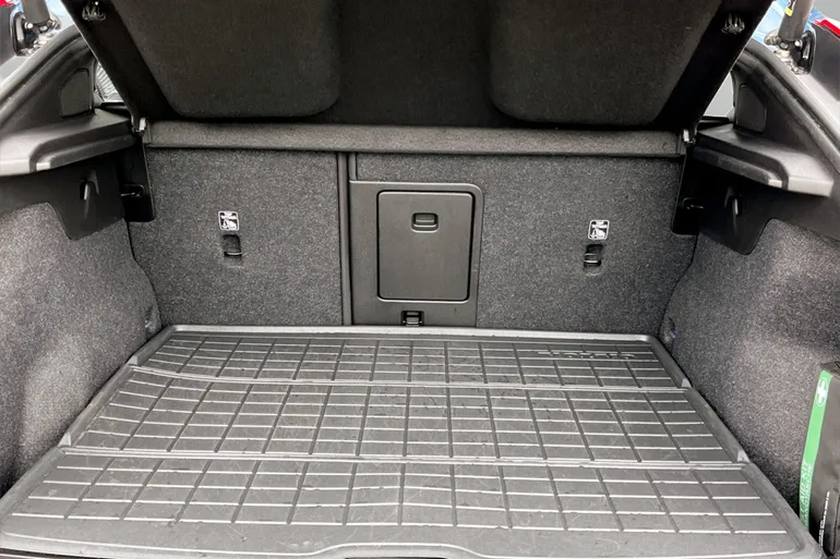 Volvo C40 Recharge
