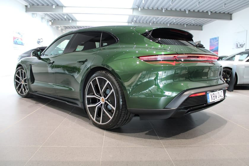 Bild 2 av Porsche Taycan Sport Turismo Black Edition