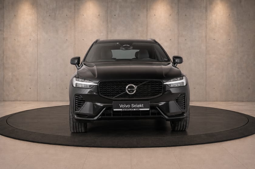 Bilde 2 av Volvo XC60 T8 Plus Dark. Harman Kardon/Soltak/Aktive lys/VOC /Krok