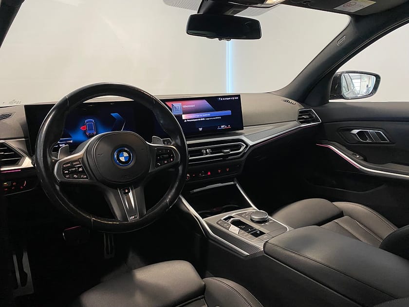Bild 5 av BMW 330e xDrive Touring