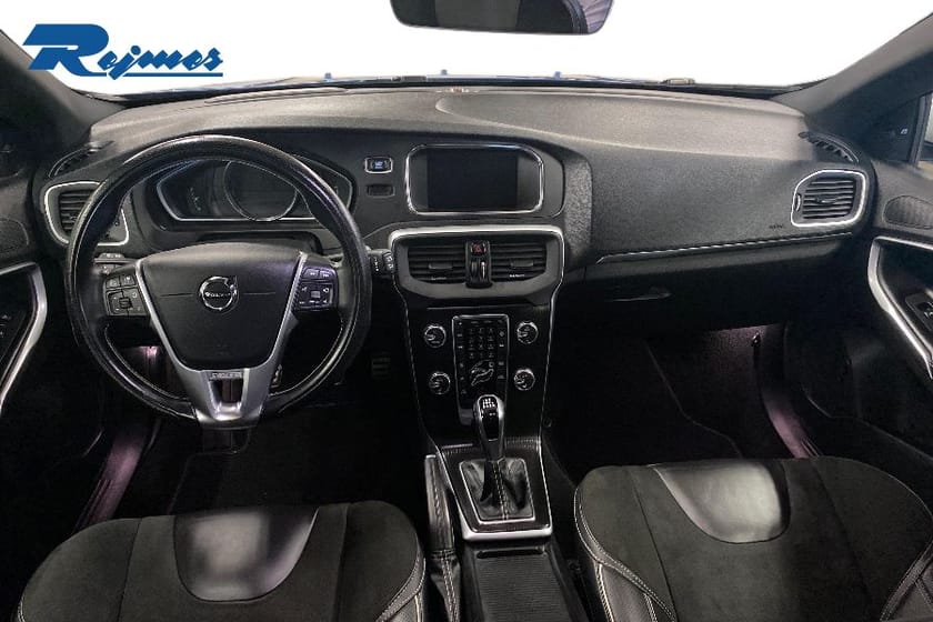 Bild 2 av Volvo V40 T3 R-Design Edt