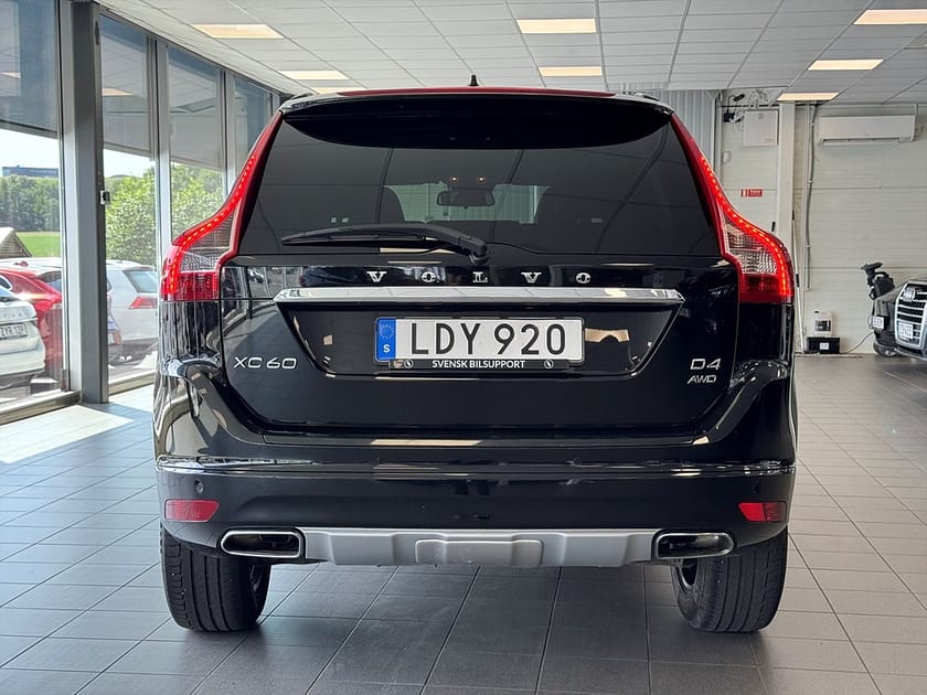 Bild 4 av Volvo XC60 D4 AWD Geartronic Ocean Race Räntekampanj 3,99%