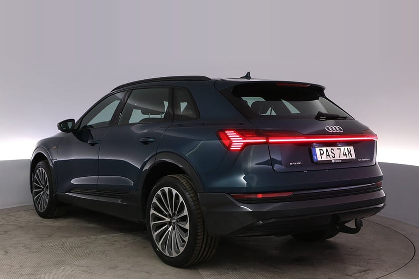Bild 5 av Audi e-tron 55 quattro Proline Läder Pano Elstol HUD Drag
