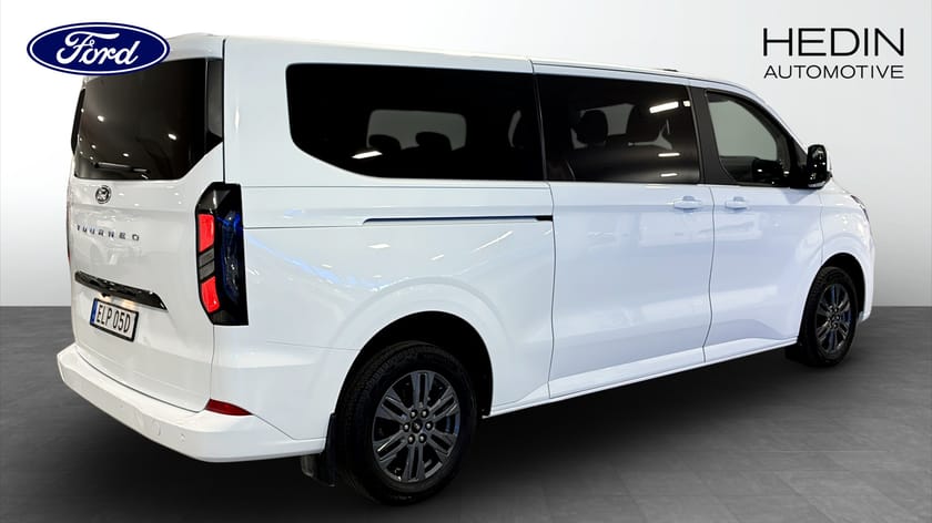 Bild 2 av Ford Tourneo Custom 320 Titanium 320L LWB 2.0L EcoBlue 170hk Automat