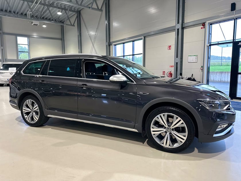 Bild 3 av Volkswagen Passat Alltrack 2.0 TDI DPF SCR 4Motion Drag Värmare Cockpit