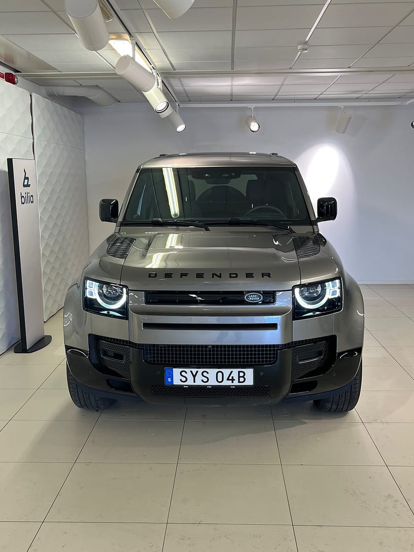 Bild 2 av Land Rover Defender P300e PHEV 110 X-Dynamic SE / Black Pack / Leasebar!