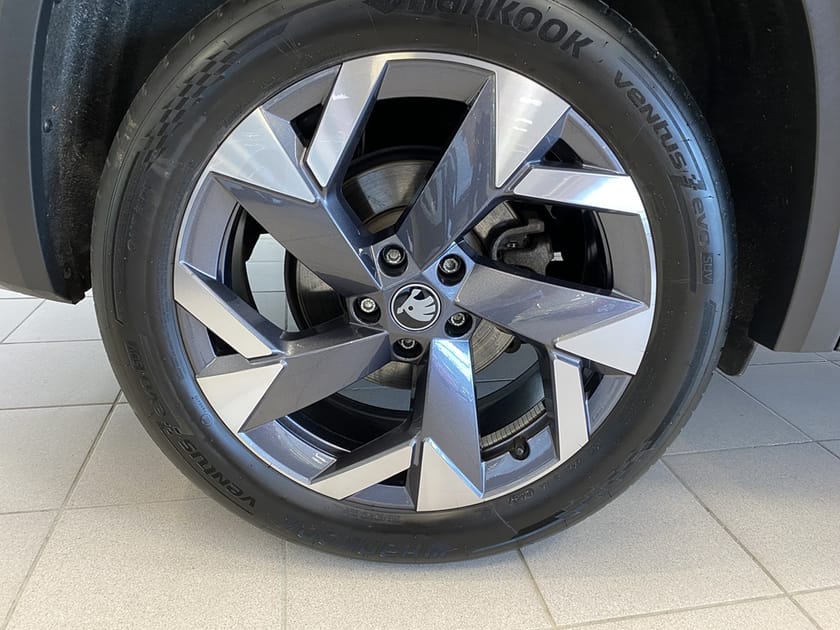 Bild 3 av Škoda Kodiaq TDI 193 DSG 4X4 SPORTLINE