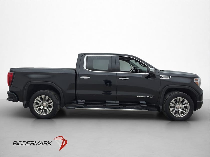 Bild 2 av GMC Sierra 1500 Dubbelhytt DENALI ULTIMATE 5.3 4WD Drag Skinn BOSE Moms