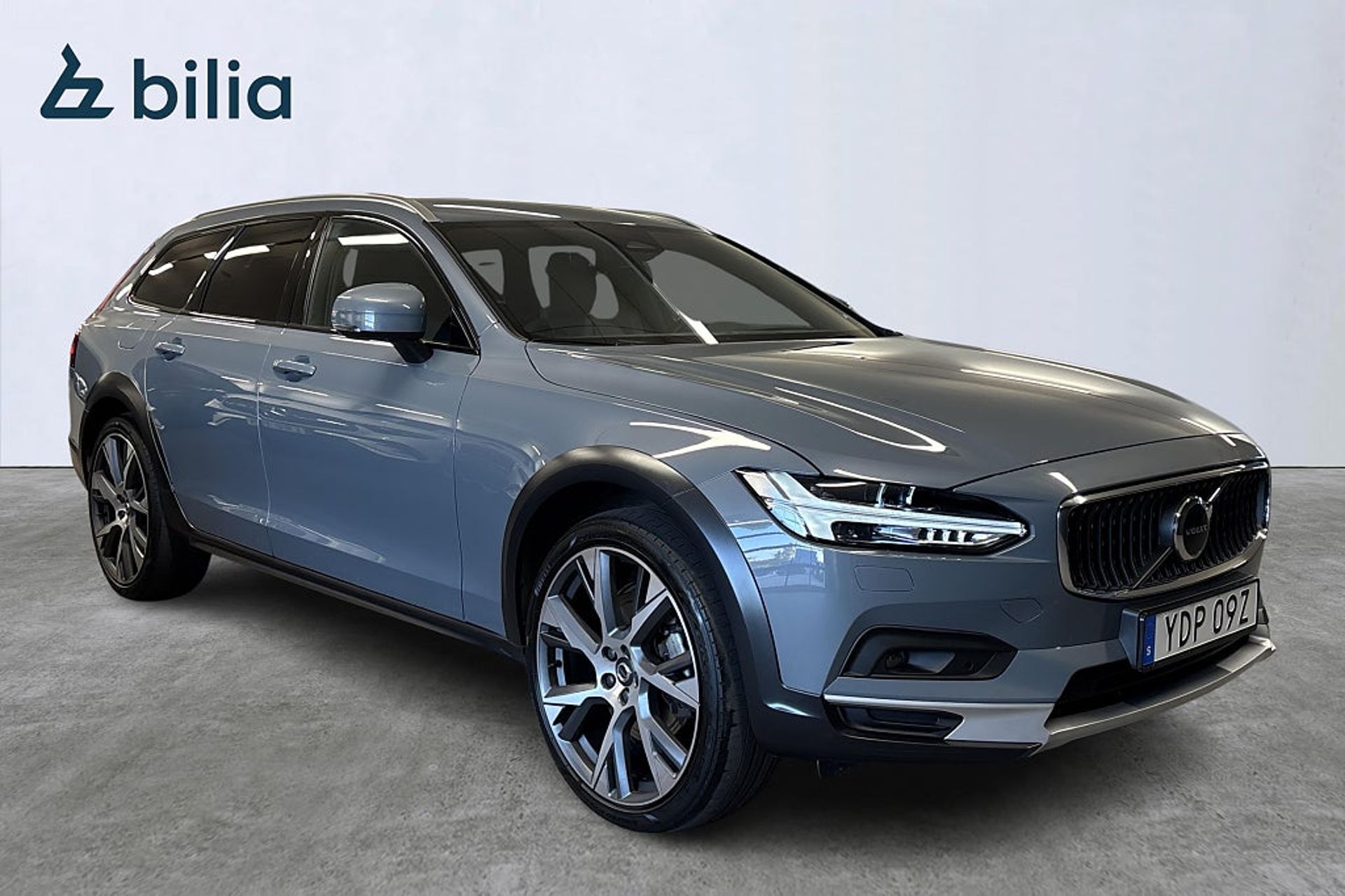 Volvo V90 Cross Country 2022, bild 2/10