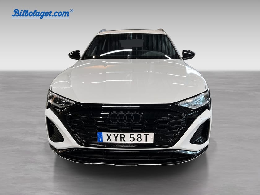 Bild 2 av Audi Q8 55 e-tron quattro 