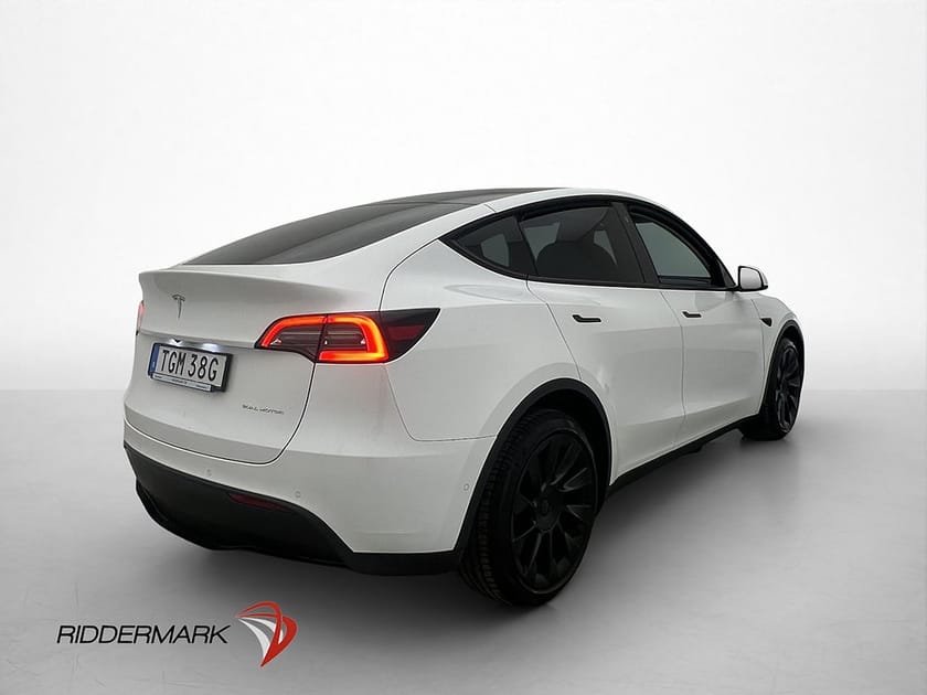 Bild 5 av Tesla Model Y Long Range AWD Värmepump Pano Autopilot