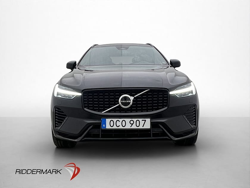 Bild 2 av Volvo XC60 Recharge T8 AWD R-Design VOC Pano B&W HuD Kamera