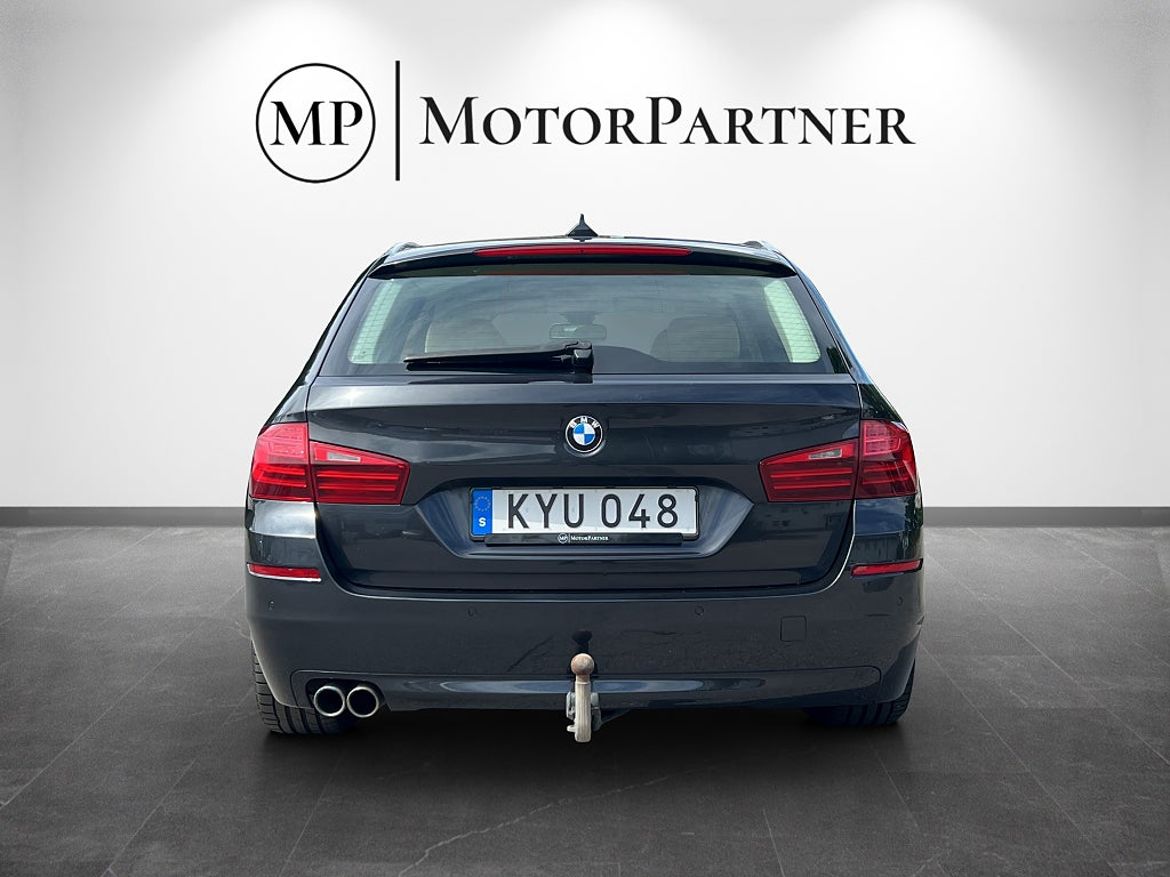 BMW 530d xDrive Touring, bild 6 av 19