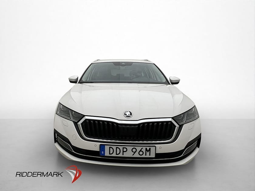 Bild 2 av Škoda Octavia Kombi iV Skoda Plug-In 204hk Cockpit Kamera Drag CarPlay