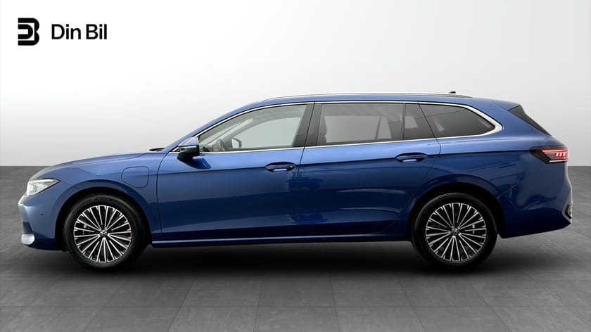 Bild 2 av Volkswagen Passat Variant eHybrid Elegance DSG Drag/P-värm