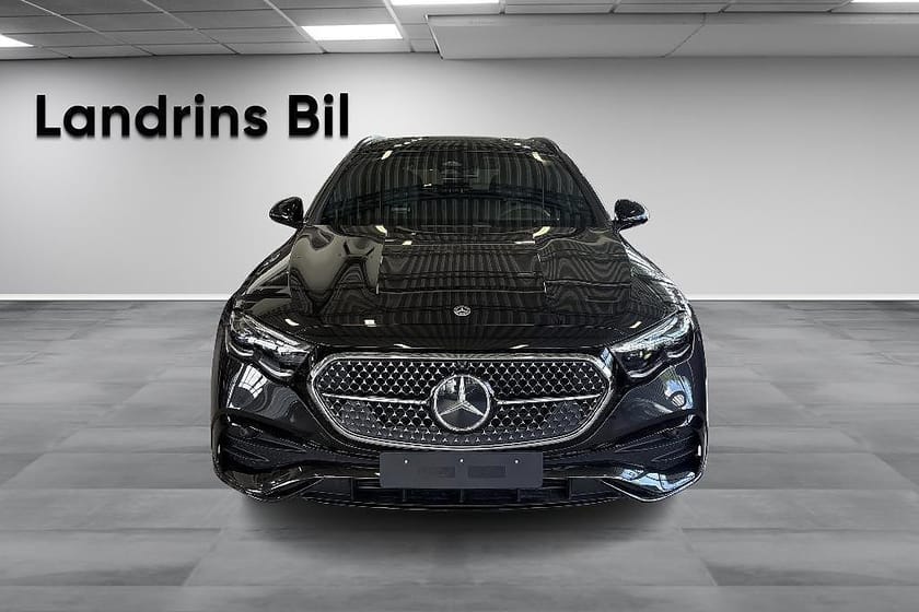 Bild 2 av Mercedes-Benz E 300 de 4MATIC T