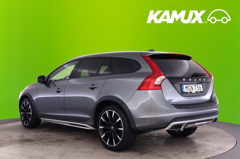Bild 5 av Volvo V60 Cross Country D4 AWD Polestar 220hk Summum BE PRO B-Kam Drag Skinn BLIS Elstol Keyless