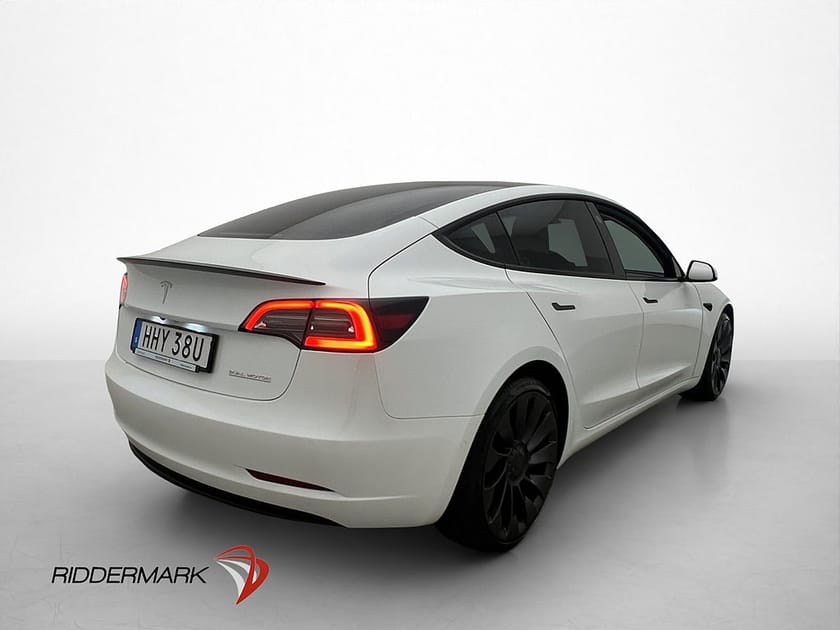 Bild 5 av Tesla Model 3 Performance 513hk AWD Värmare Pano Kamera Navi