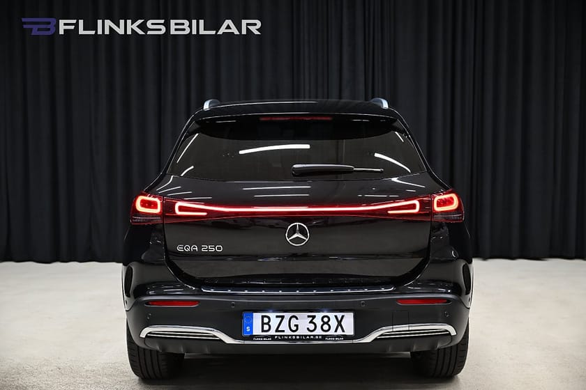 Bild 5 av Mercedes-Benz EQA 250 AMG 190HK Widescreen|Navi|Panelbelysning|Leasbar