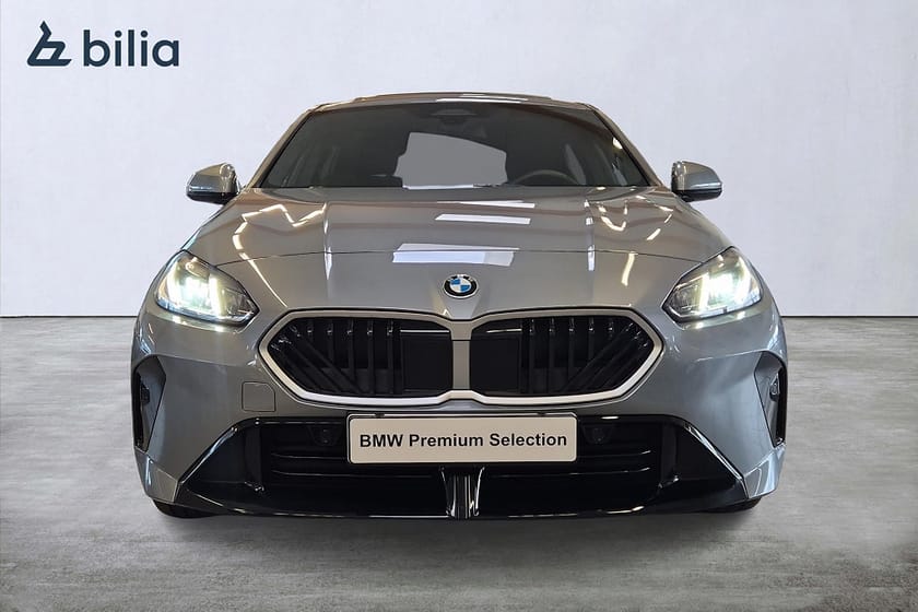 Bild 5 av BMW 120 M Sport Panorama 18" Harman Kardon Driving Assistant
