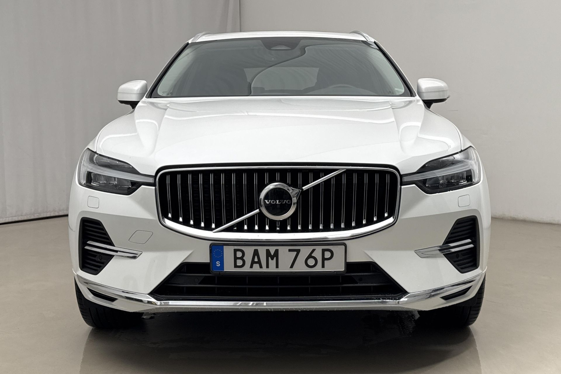 Volvo XC60 T6 Plug-In Hybrid AWD 2025, kuva 5/10