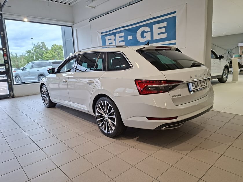 Bild 3 av Škoda Superb iV Kombi