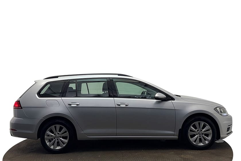 Bild 5 av Volkswagen Golf Sportscombi SC 1.0 TSI Drag Kamera AppConnect 110hk