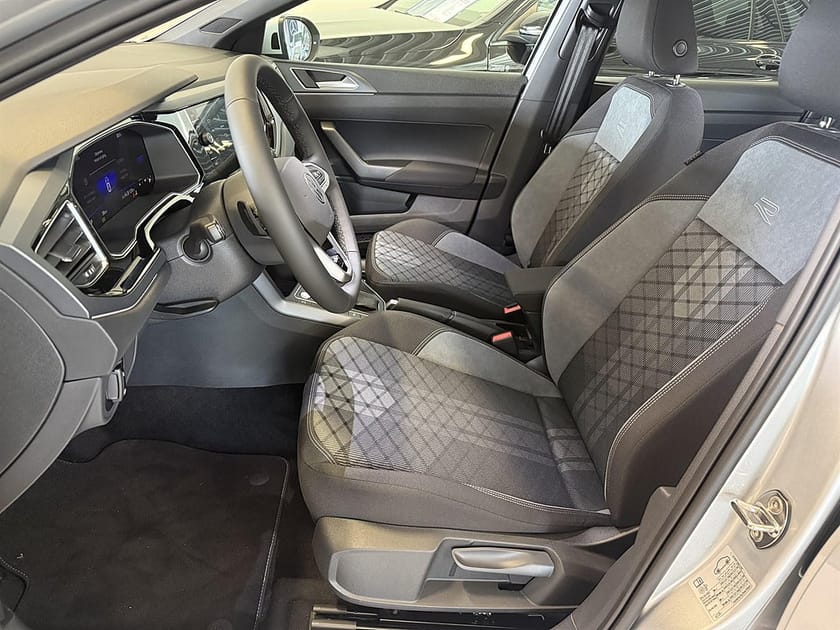 Bild 5 av Volkswagen Taigo 1.0 TSI DSG R-LINE EDITION
