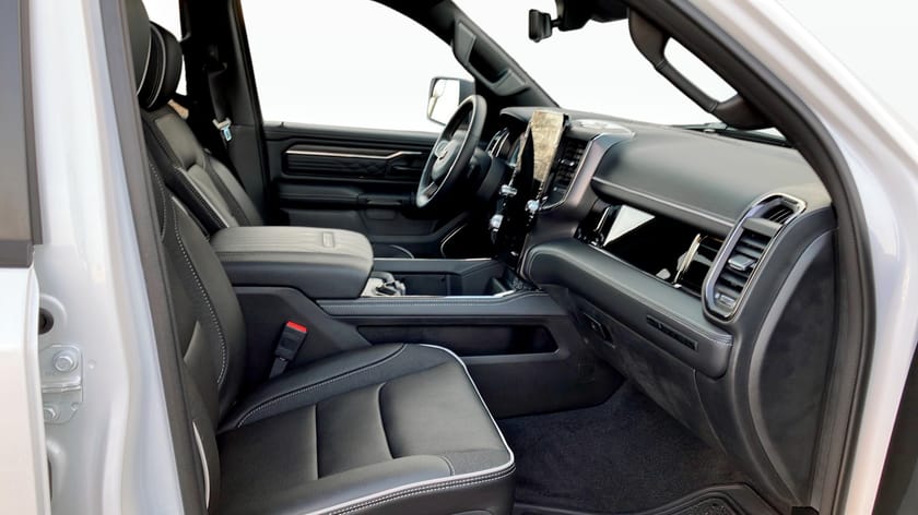 Bild 3 av RAM 1500 RHO