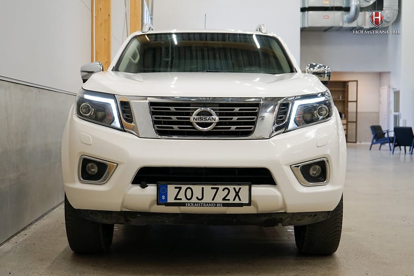 Bild 5 av Nissan Navara Dubbelhytt 2.3 dCi 4WD Taklucka Värmare Drag Läder 360