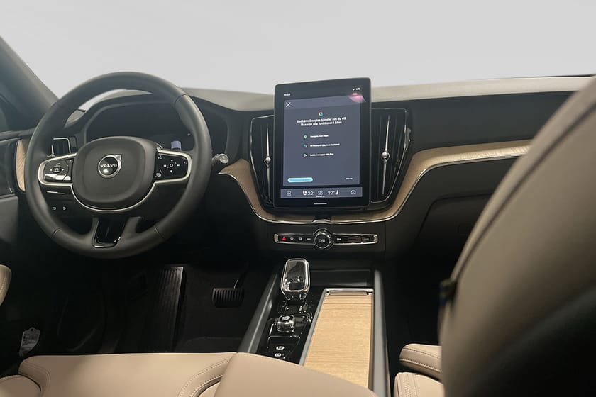 Bild 5 av Volvo XC60 T6 Plus Dark Nordic Edition