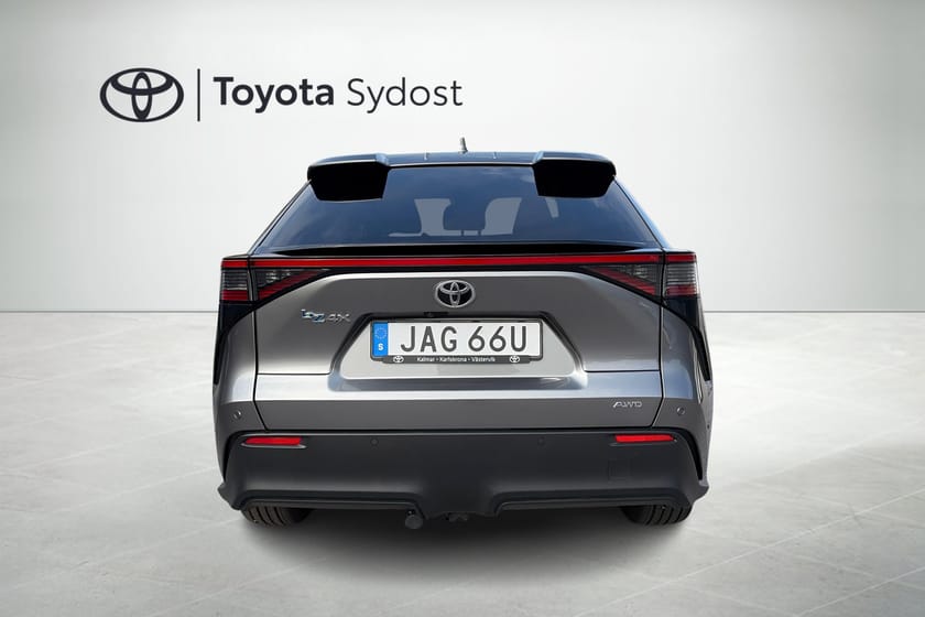 Bild 5 av Toyota bZ4X