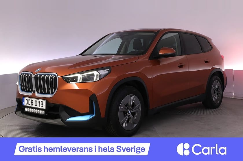 Bild 1 av BMW iX1 xDrive30 Drag HUD 360 Elstol Navi Carplay
