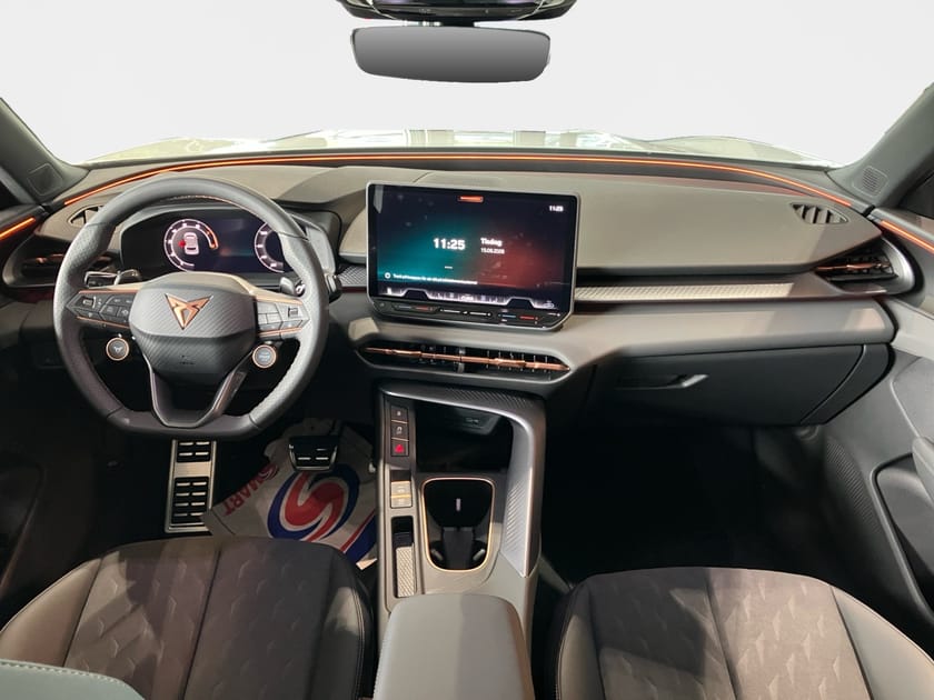 Bild 5 av CUPRA Terramar e-Hybrid 204hk *Ultimate Edition*12-mil