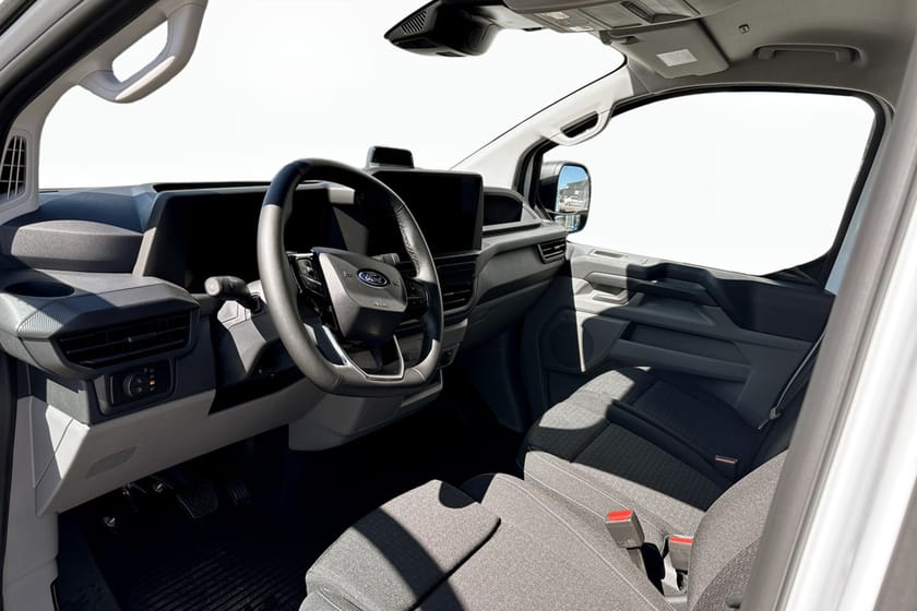 Bild 4 av Ford E-Transit Custom 340 AWD E-Custom Skåp Trend 340L Elmotor 160kW/218hk 1-växlad El