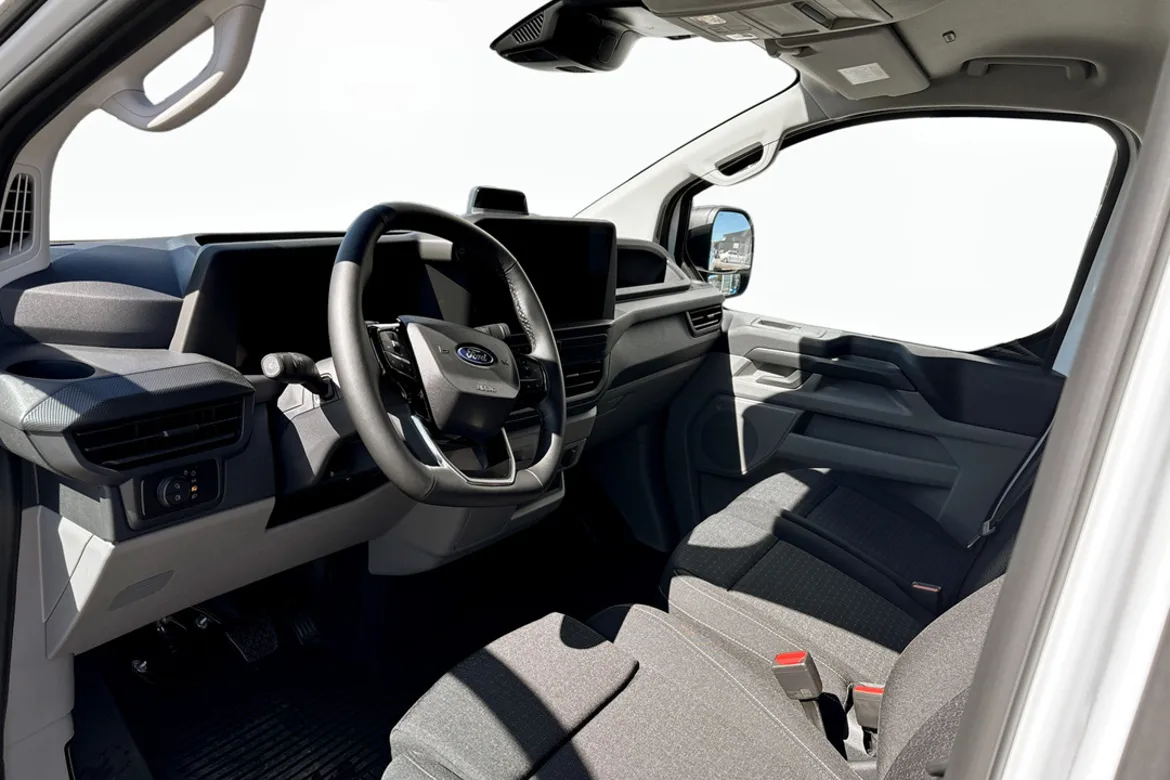Ford E-Transit Custom 340 AWD