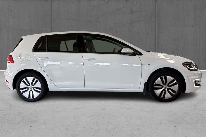 Bilde 4 av Volkswagen e-Golf Exclusive Skinn, R.kamera, Dynamiske-LED
