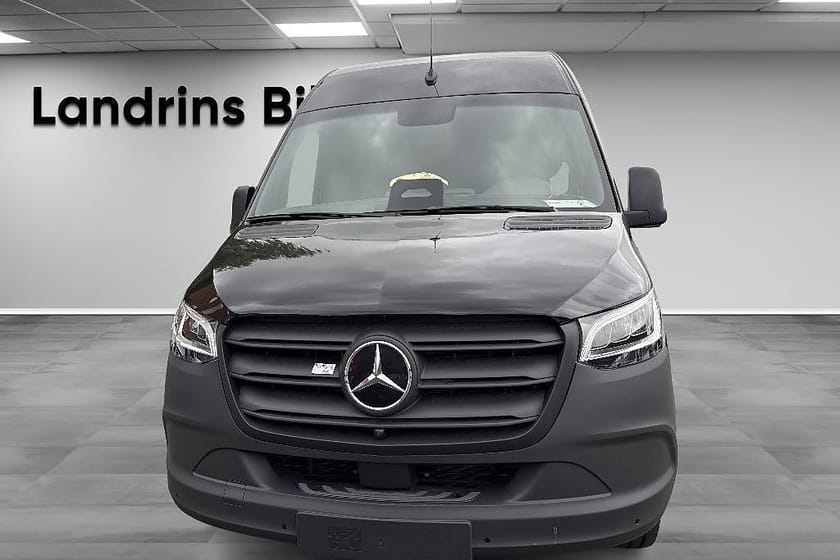 Bild 2 av Mercedes-Benz eSprinter 420 81 kWh 