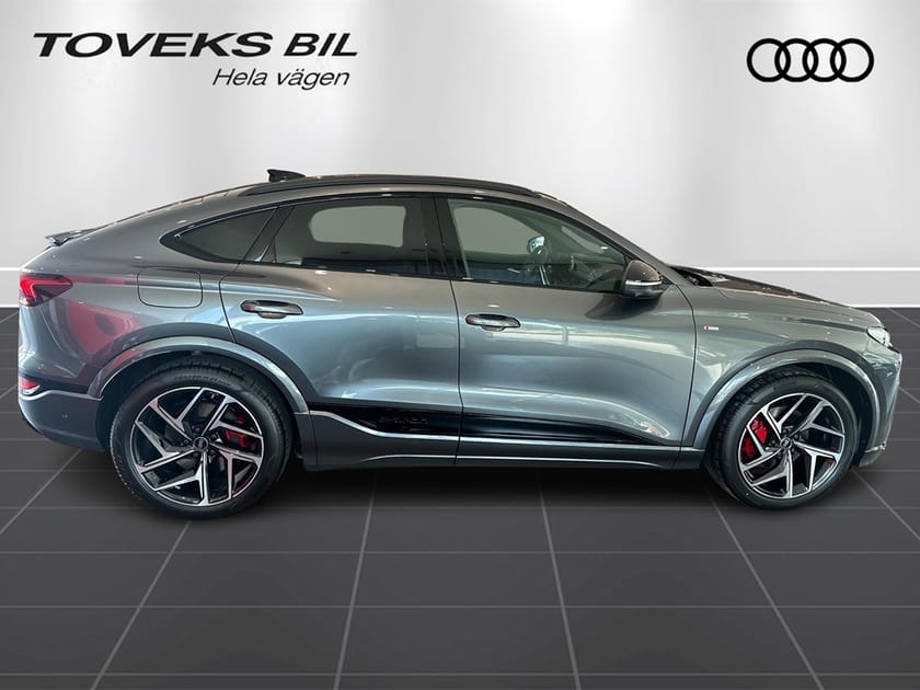 Bild 2 av Audi Q6 Sportback e-tron quattro