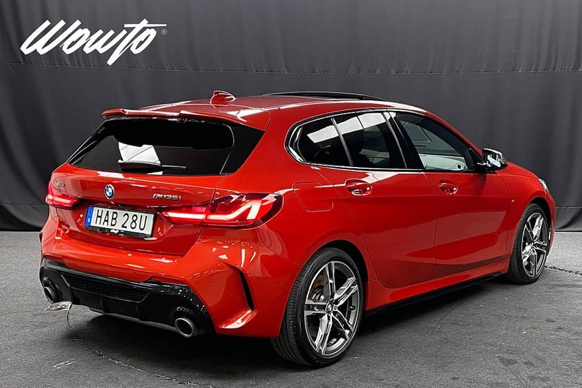 Bild 5 av BMW M135i xDrive 306HK /Pano /HuD /H/K