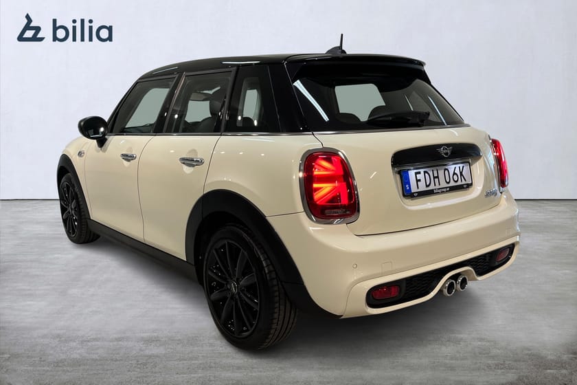 Bild 2 av MINI Cooper S 5D 192 Hk / Chili / Helt Nyservad / 12 Mån Garanti