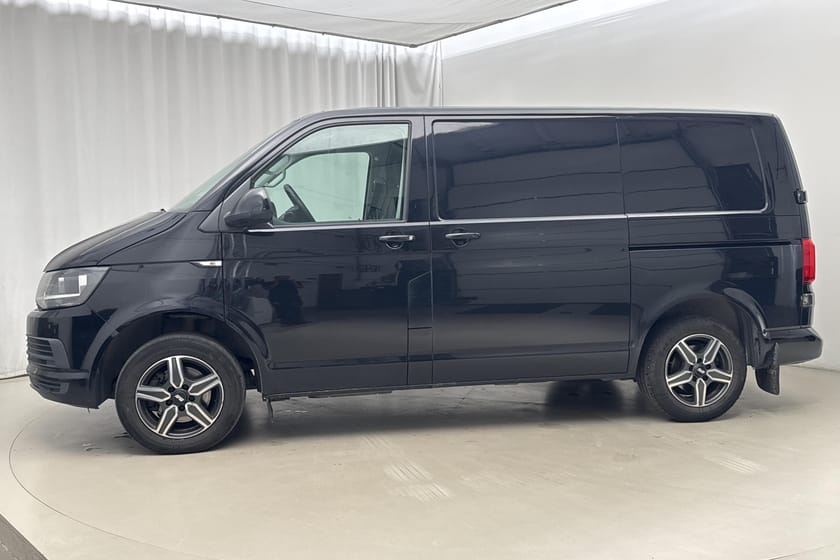 Bild 2 av Volkswagen Transporter T6 2.0 TDI BMT Skåp 4MOTION (150hk)