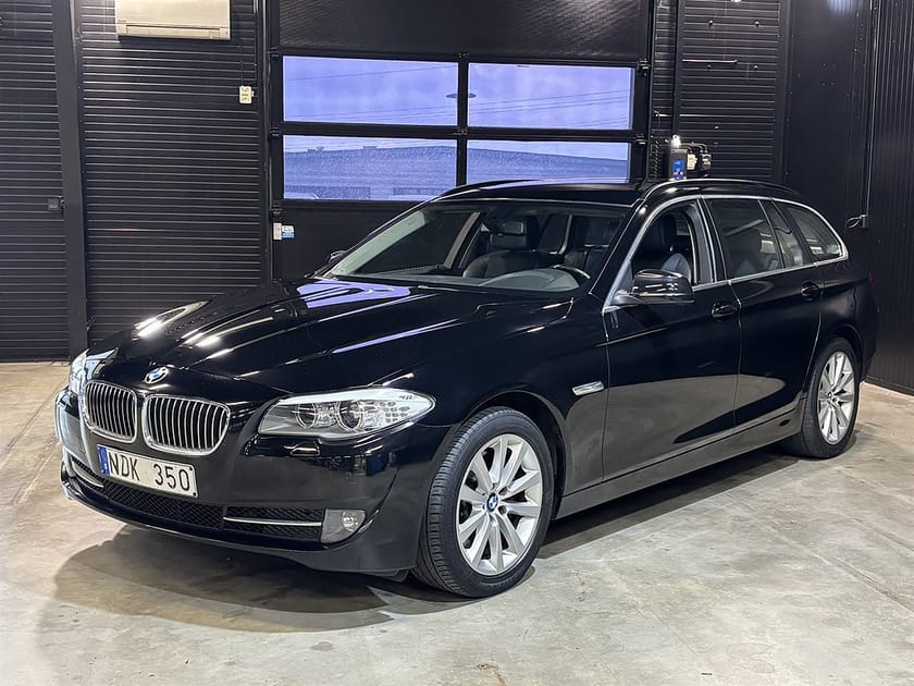 Bild 3 av BMW 525d xDrive Touring 525 (218hk)