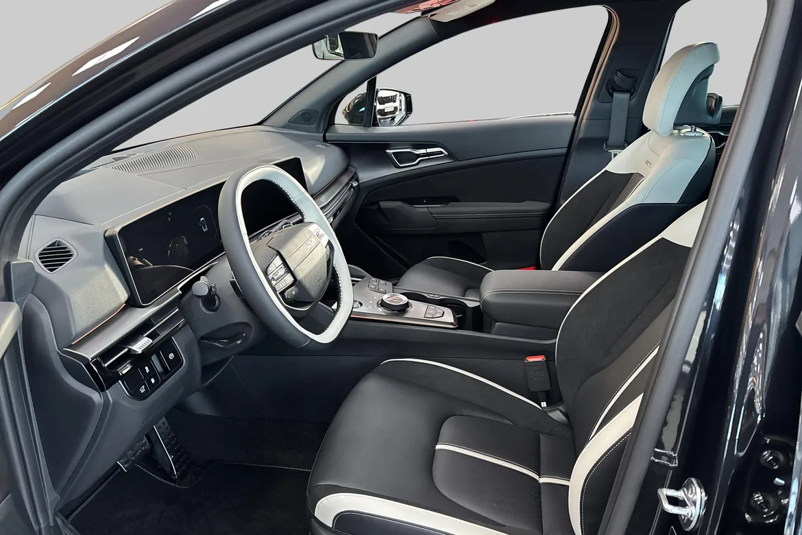 picture of a car