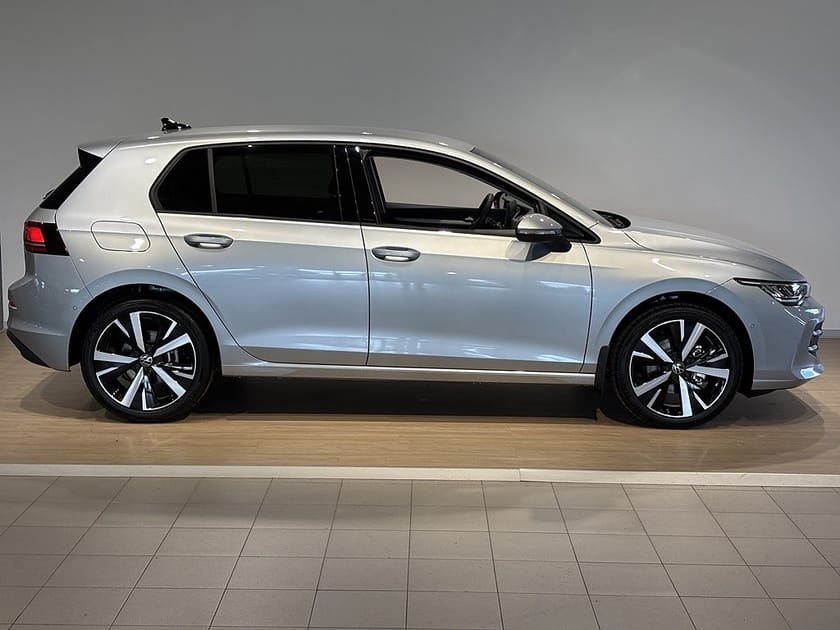 Bild 3 av Volkswagen Golf LIFE 1,5 ETSI 150 HK DSG7