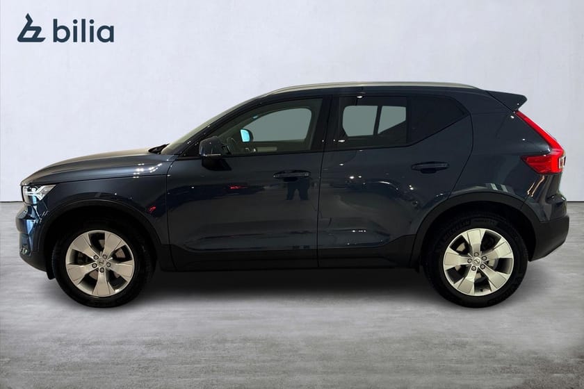Bild 4 av Volvo XC40 B4 FWD Bensin Momentum Advanced SE