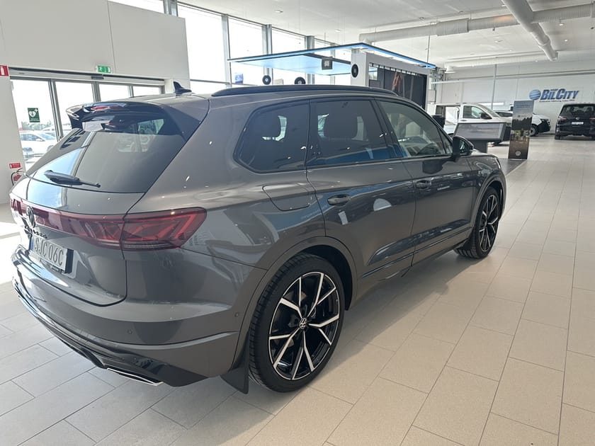 Bild 2 av Volkswagen Touareg R-LINE TDI 286 HK 4M