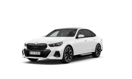BMW 530e xDrive SEDAN