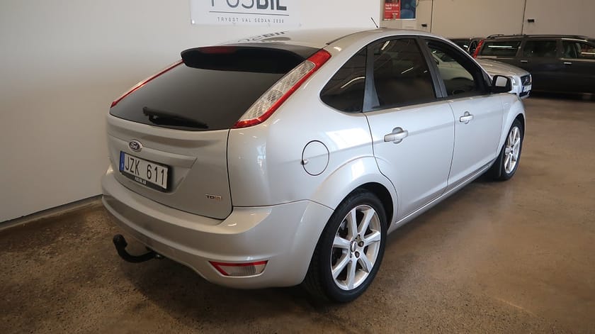 Bild 4 av Ford Focus *RÄNTEKAMPANJ 3.45%* 1.6 TDCi Platinum Drag-Nyservad